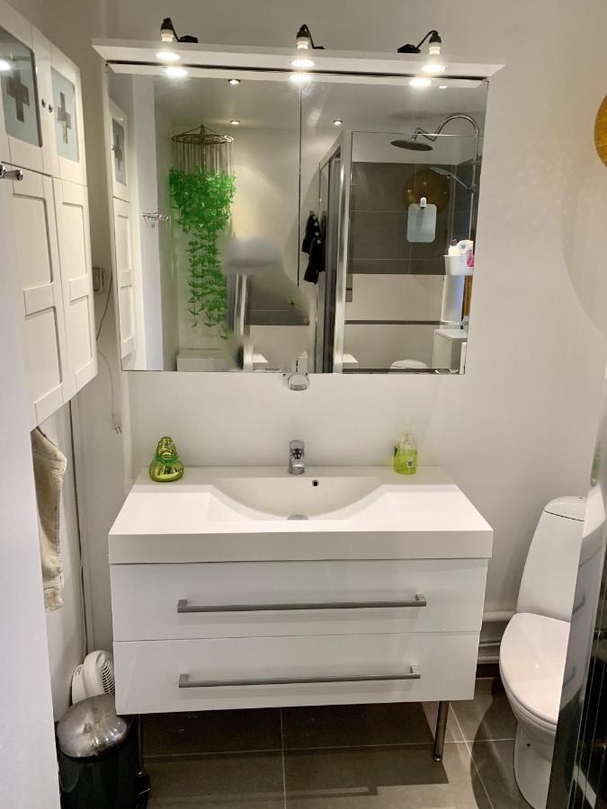 Four Individual Beautiful Spacious Rooms In Stylish Apartment Kopenhagen Buitenkant foto