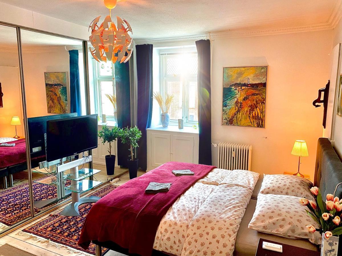 Four Individual Beautiful Spacious Rooms In Stylish Apartment Kopenhagen Buitenkant foto