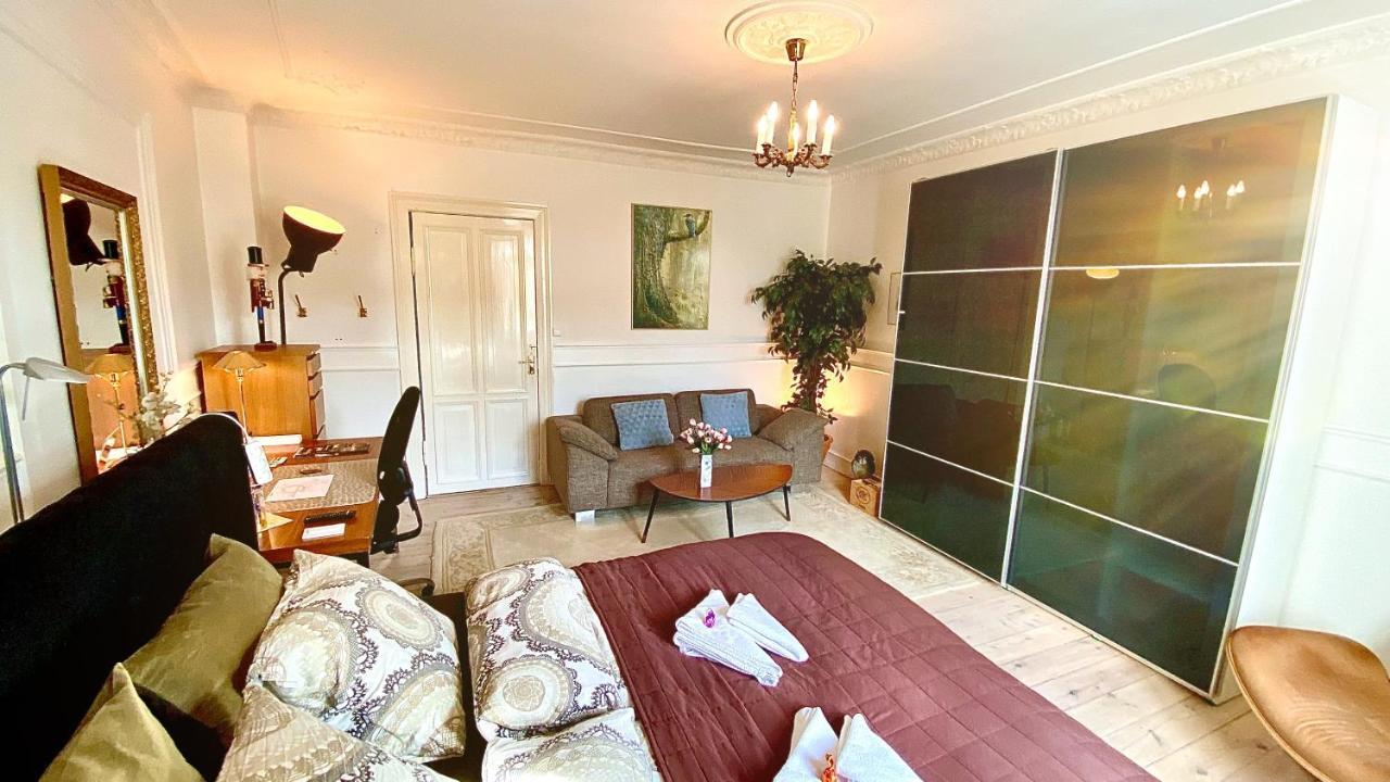 Four Individual Beautiful Spacious Rooms In Stylish Apartment Kopenhagen Buitenkant foto