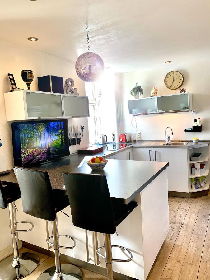 Four Individual Beautiful Spacious Rooms In Stylish Apartment Kopenhagen Buitenkant foto