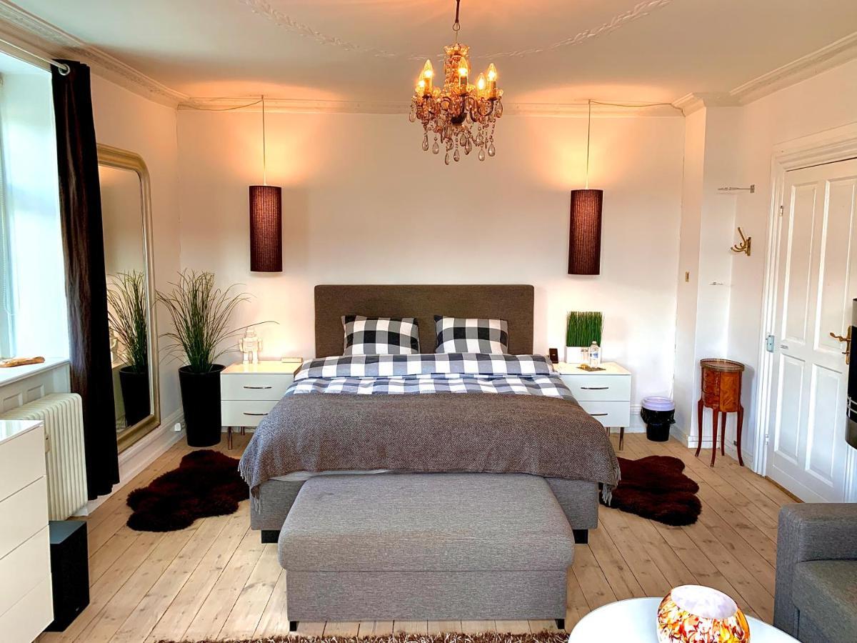 Four Individual Beautiful Spacious Rooms In Stylish Apartment Kopenhagen Buitenkant foto
