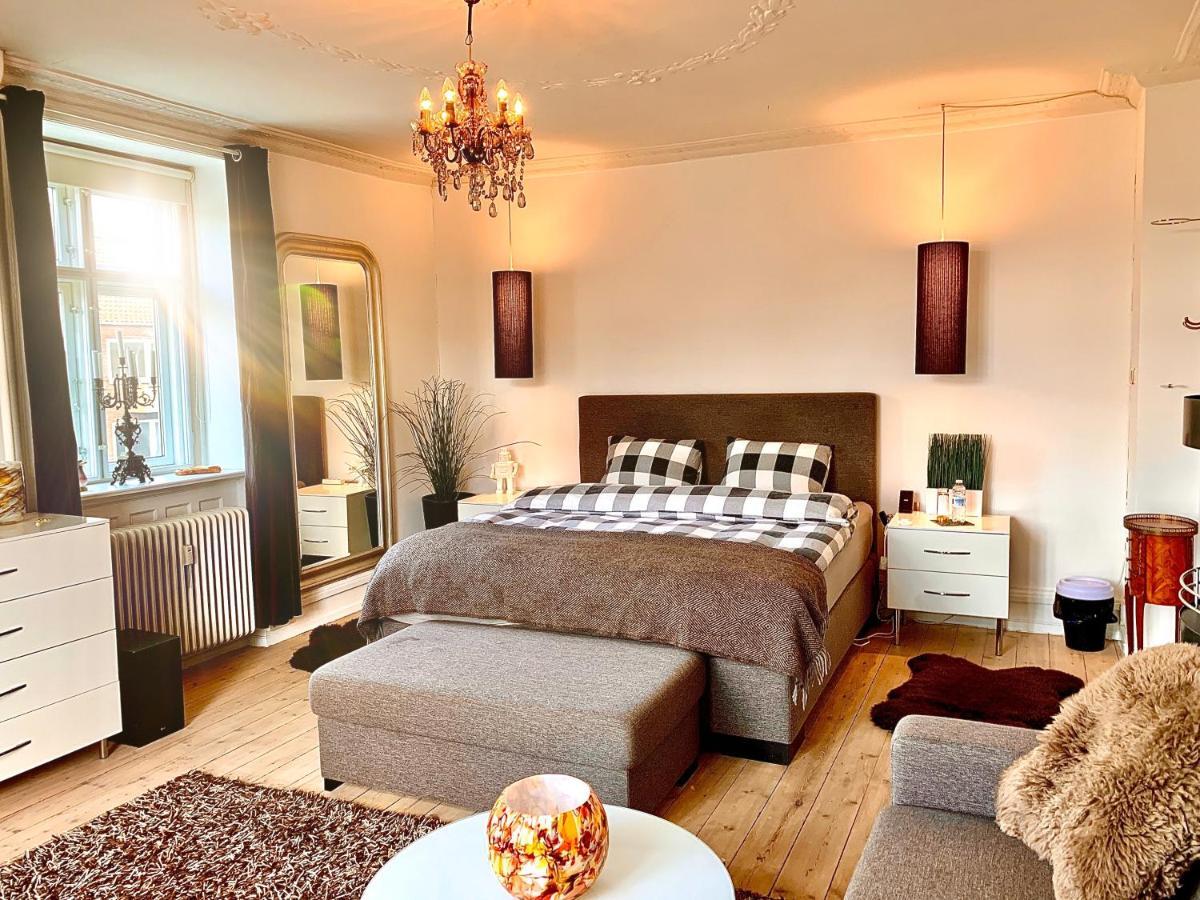 Four Individual Beautiful Spacious Rooms In Stylish Apartment Kopenhagen Buitenkant foto